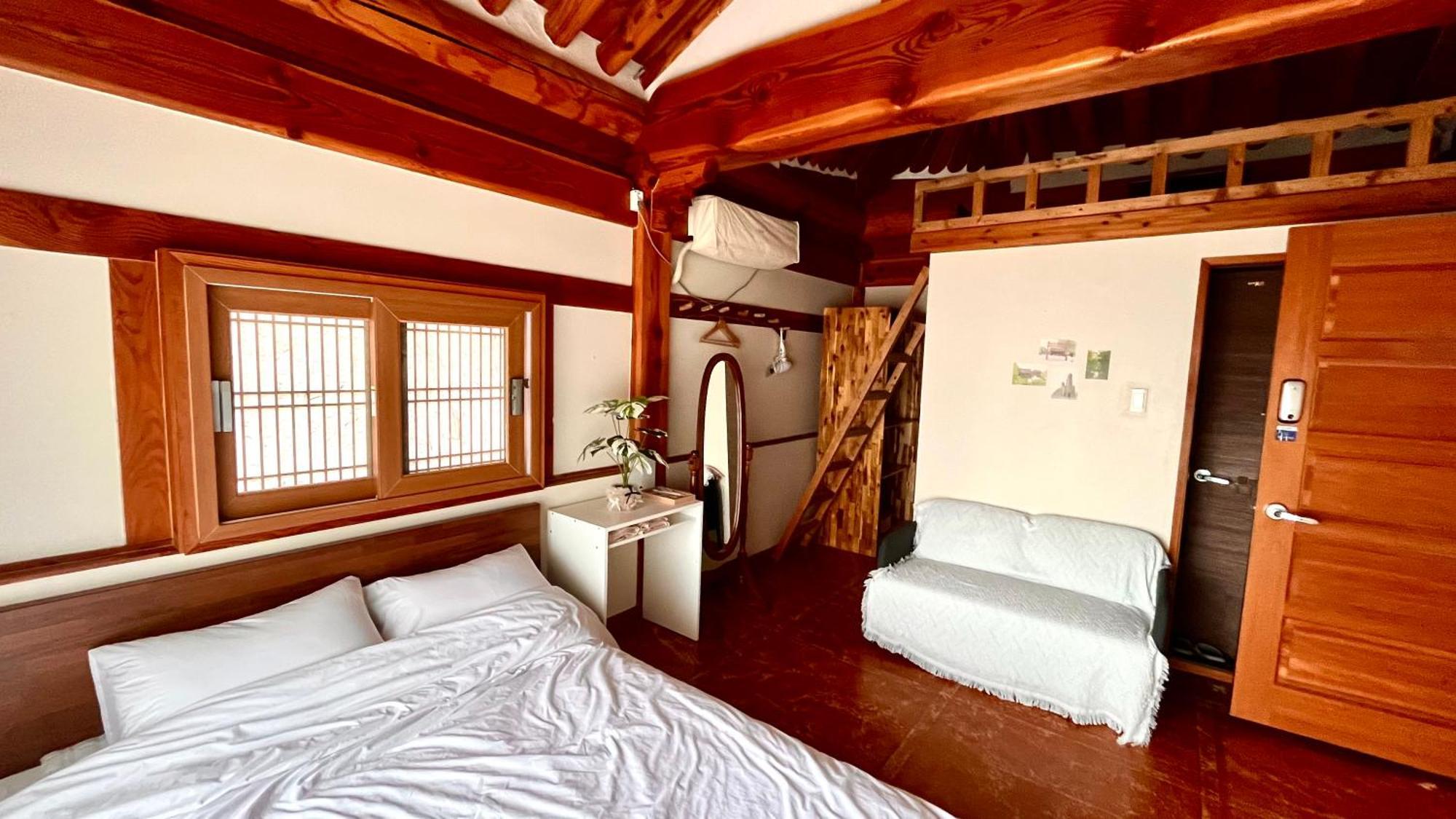 Hanji Gguljam Jeonju Exterior photo